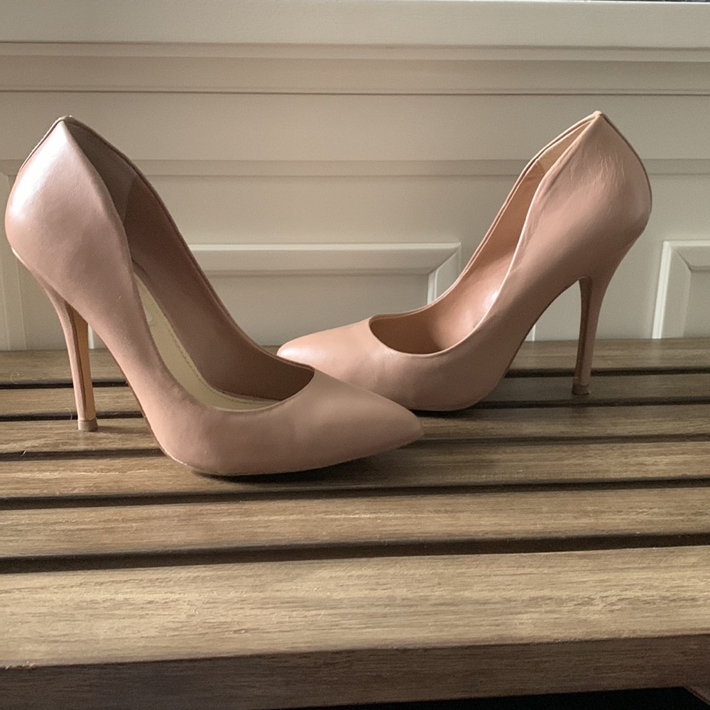 Blush leather heels